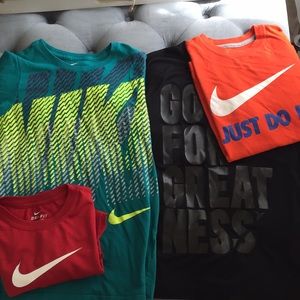 Boys athletic t-shirts size medium (set of 4)